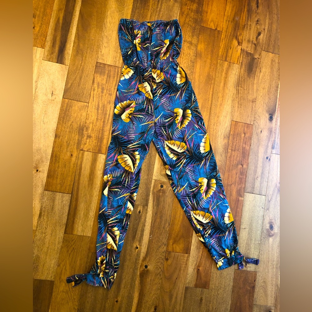 Vintage ILGWU ROMPER Strapless, floral tropical pattern